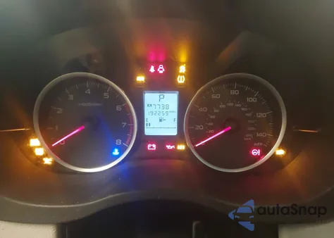 2015 Subaru Forester 2.5I z USA, uszkodzony, nr VIN JF2SJABC3FH565048